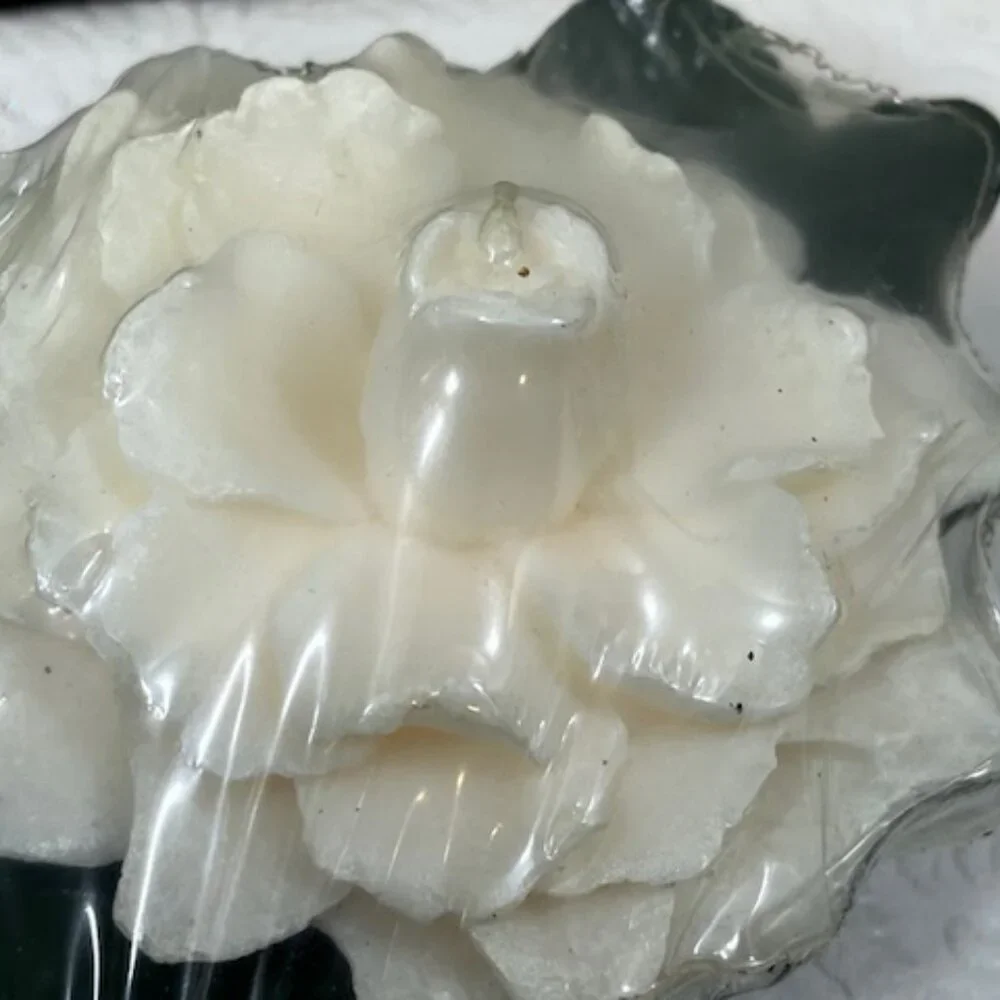 VTG 4 White Magnolia Floating Floral Candles Michael Coffindaffer 5.5